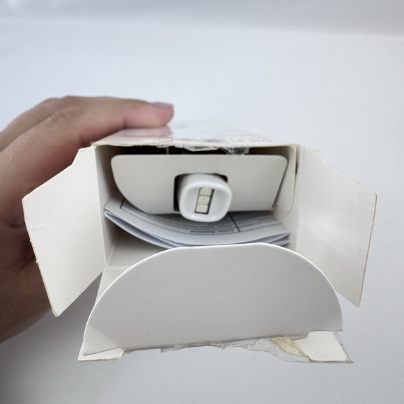 Neutrogena Light Therapy Acne Spot Treatment  NEW OLD STOCK Opened Box - Picture 2 of 8